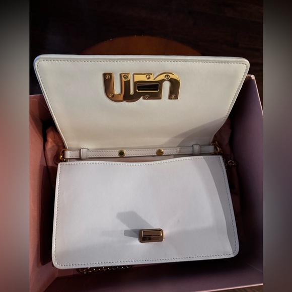 Matelasse Delice Miu Logo Bag White - Picture 6 of 11